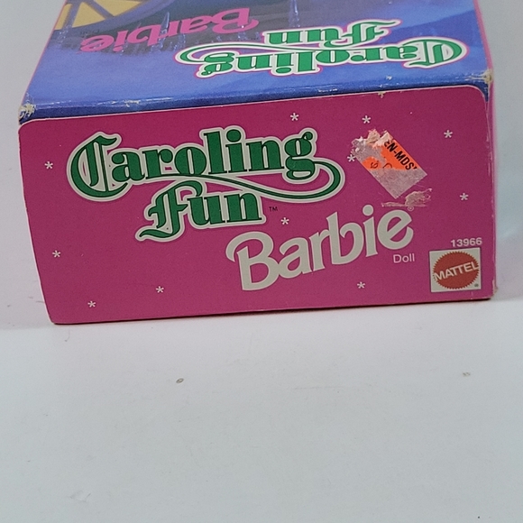 Caroling Fun Holiday Barbie Doll 1995 Christmas Mattel Special Edition 13966 New - Picture 6 of 13